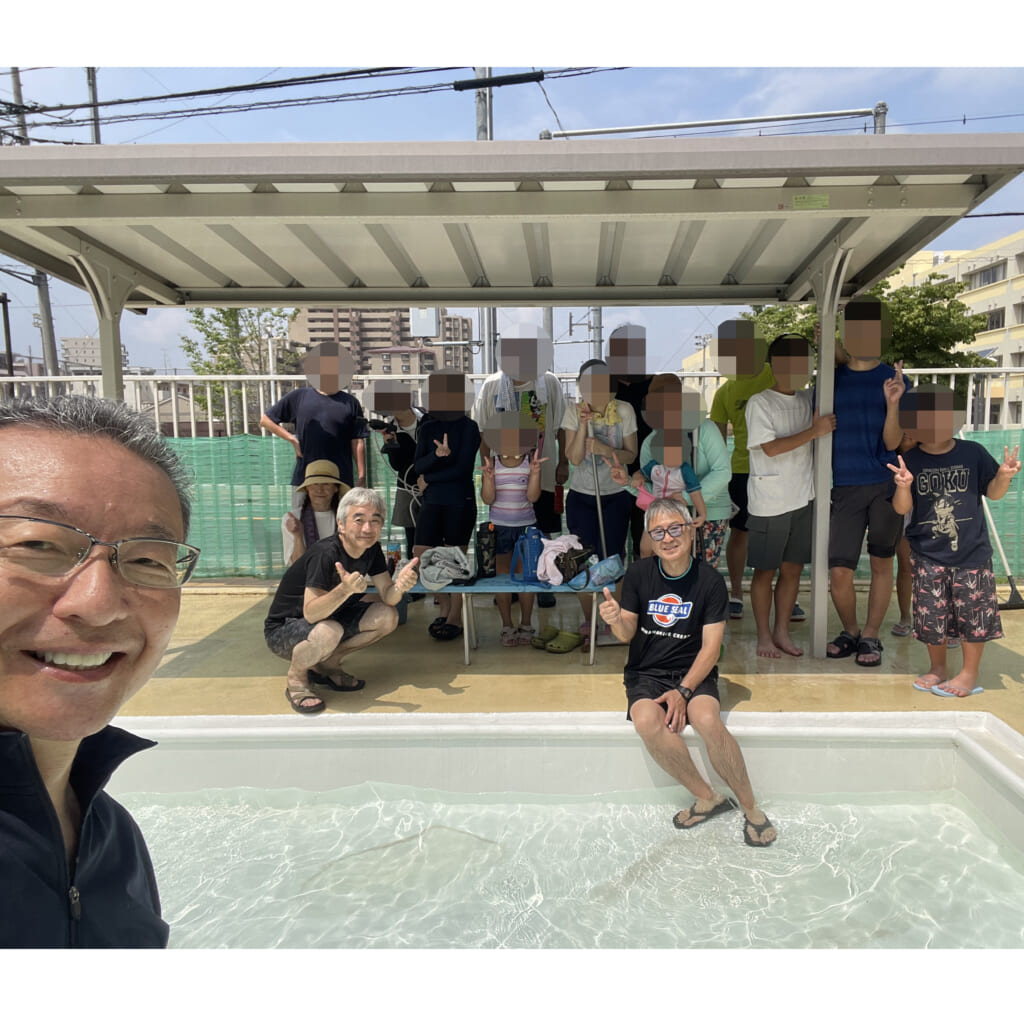 東町公園ちびっ子プール大掃除