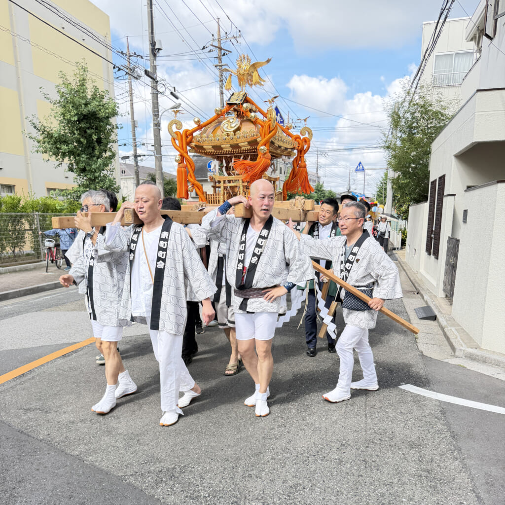 【東町町会夏祭り御神輿巡幸】