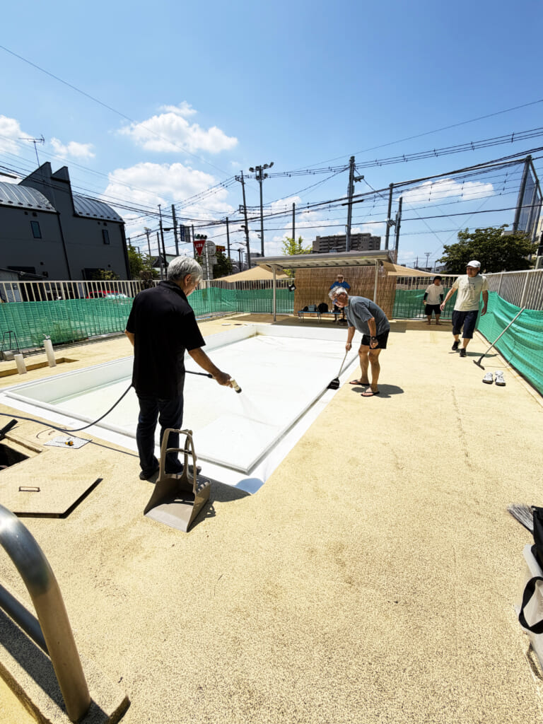 【東町公園ちびっ子プール清掃準備／開催日程】